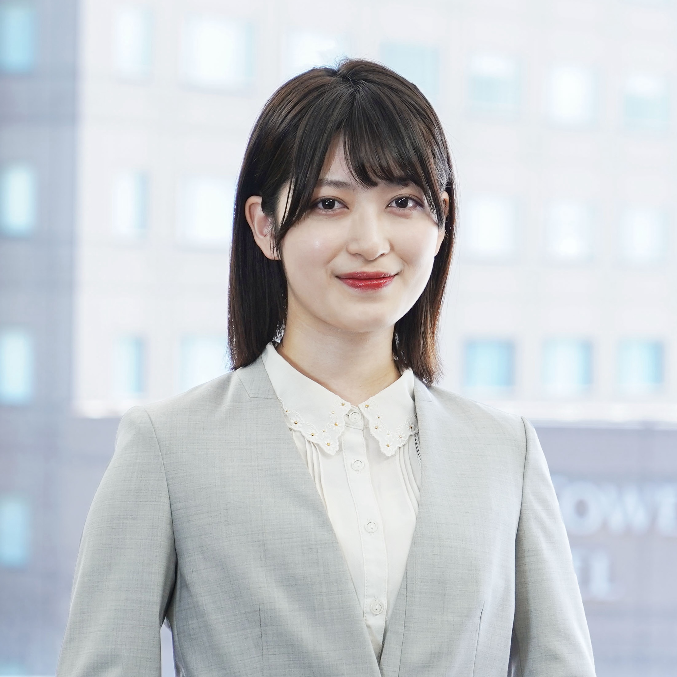 前川 アイの写真